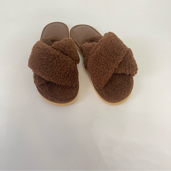 Jack Rogers Cozy Sloan Faux Fur Sandals in Teddy Bear Brown Size 7 - New In Box - Picture 6 of 15